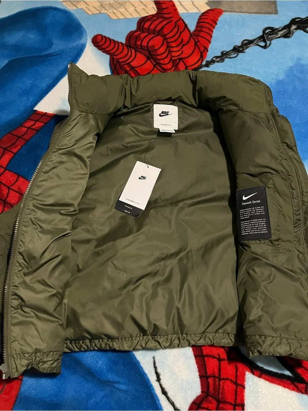 $225 Nike Swoosh Series Down Vest IH3980-222 Olive Green Oversized Women Size L
